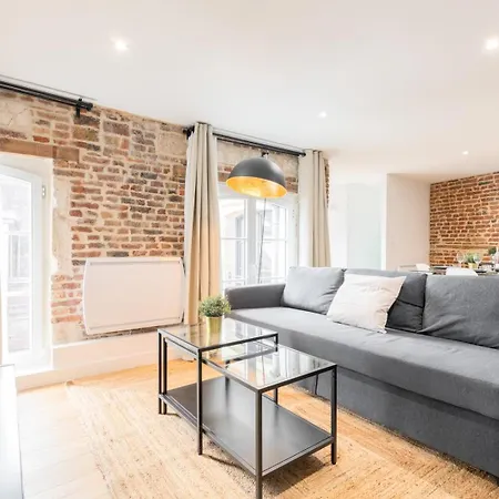 Old - Lovely Typical Apartment! Apartment *